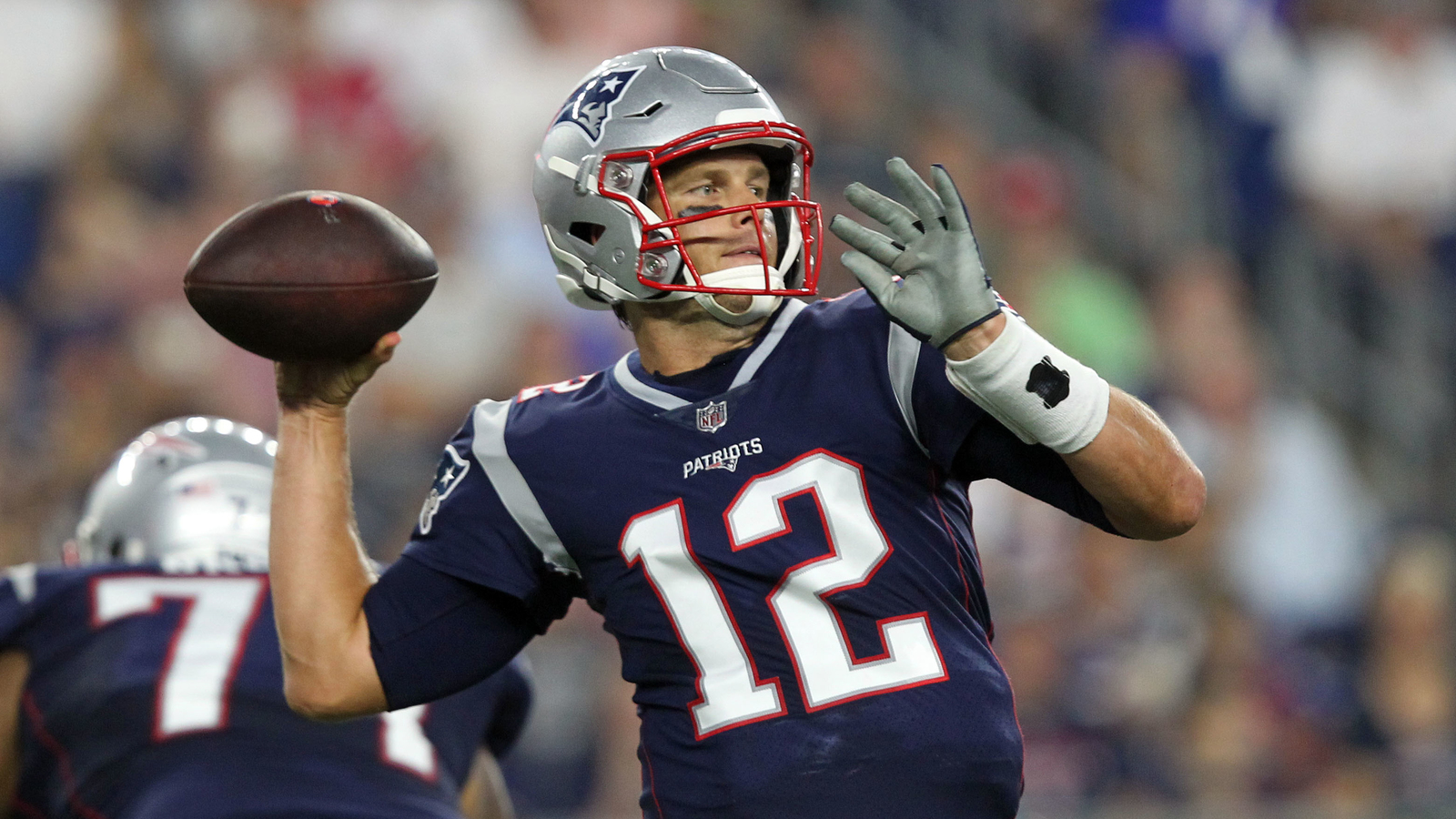 Tom Brady has funny reason for wearing new helmet | Yardbarker