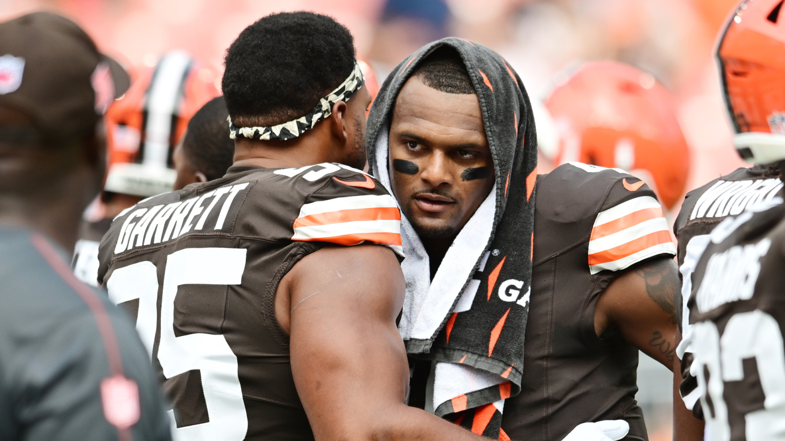 NFL insider shares wild trade scenario involving Browns' Myles Garrett, Deshaun Watson