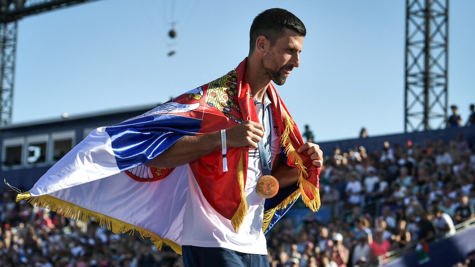 AC Milan fan Novak Djokovic celebrates Olympic gold medal with Juventus star Dusan Vlahovic in Paris