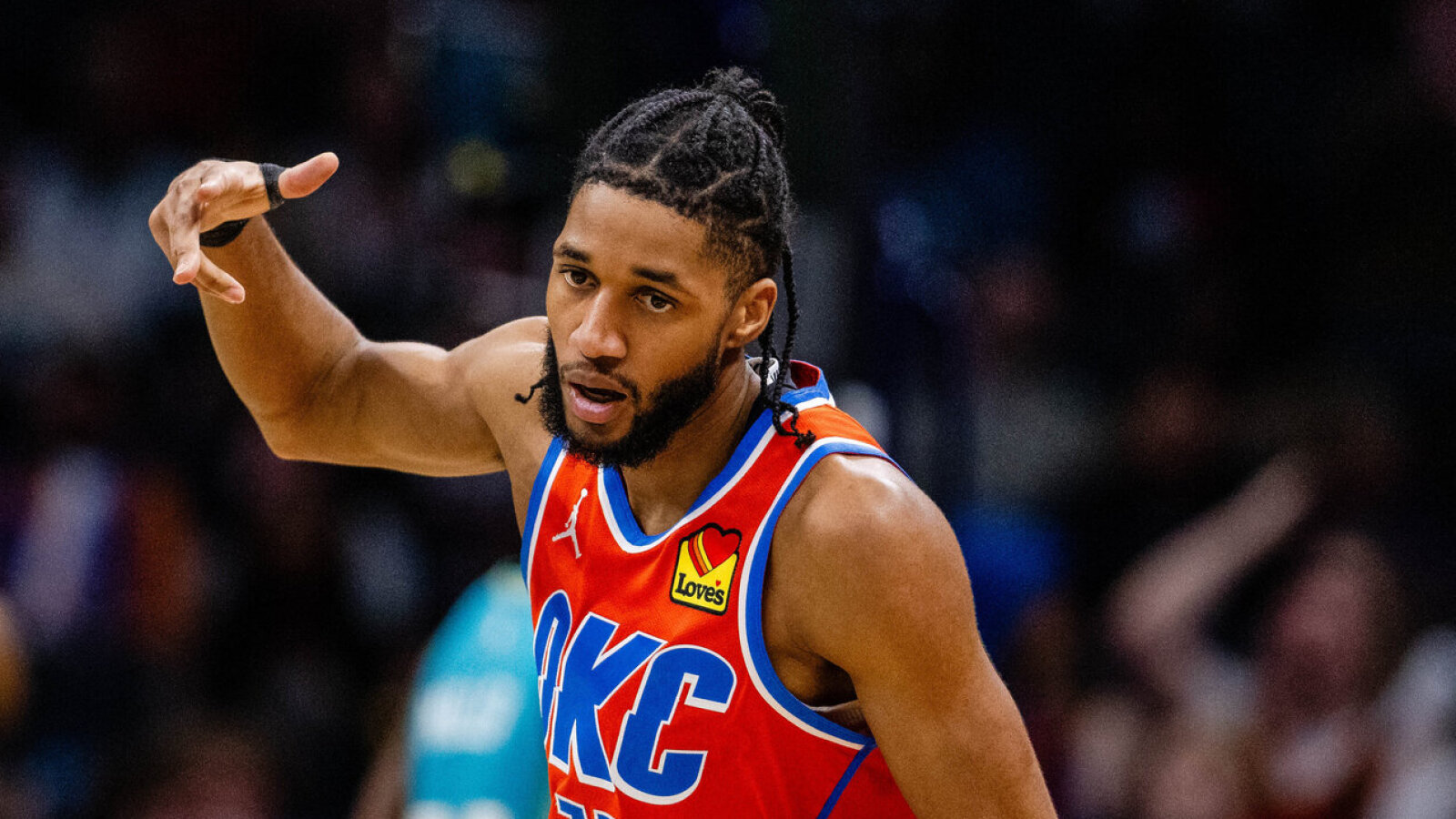 Thunder retain sharpshooter with four-year deal