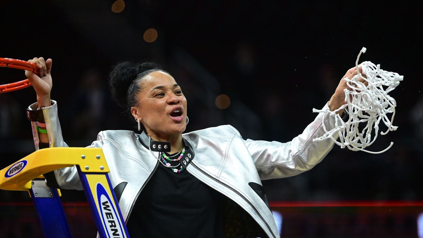 Dawn Staley Delivers GOAT Message for Caitlin Clark After South Carolina Gamecocks’ Title Win
