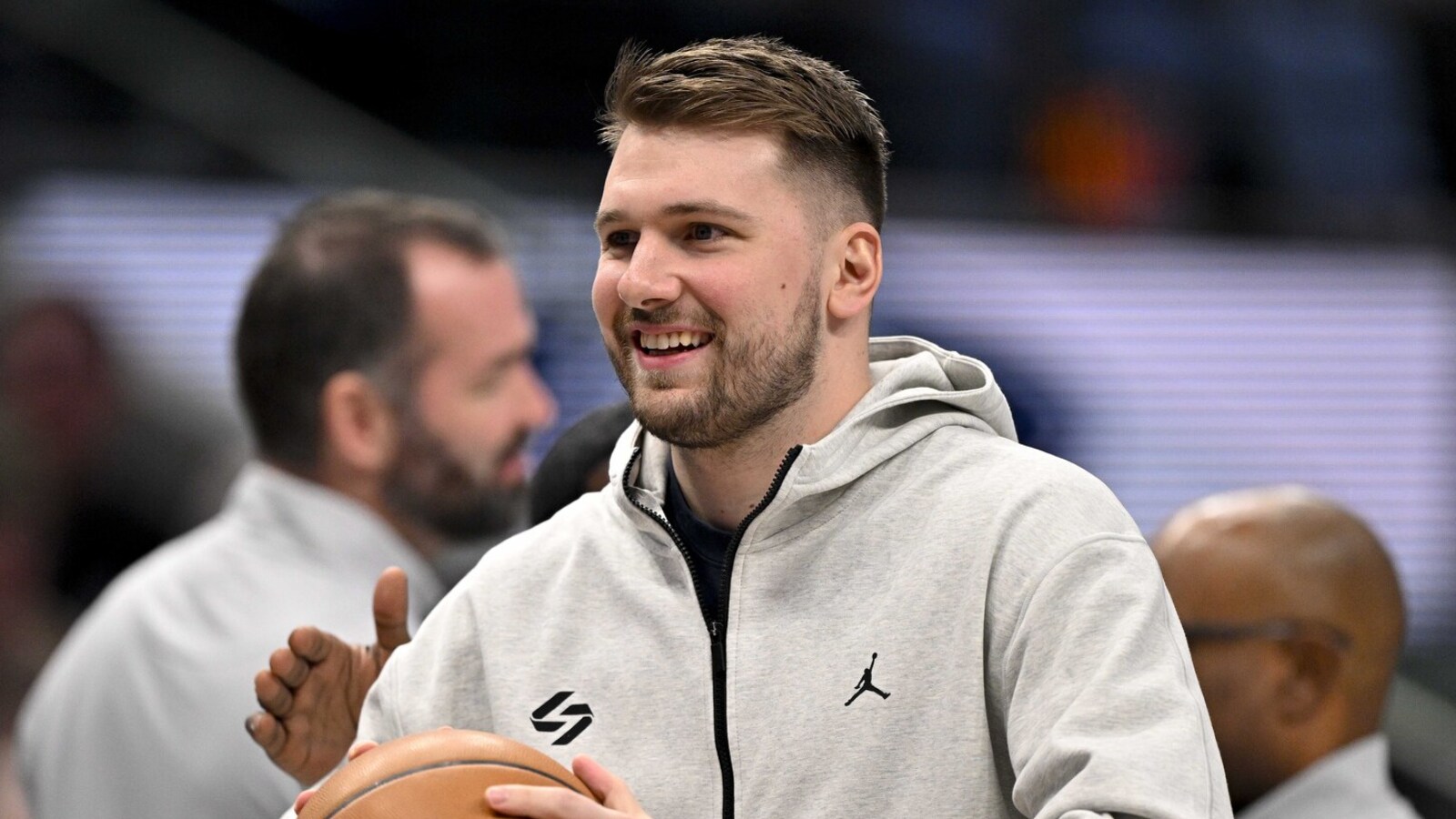 Insider provides major injury update on Mavericks guard Luka Doncic