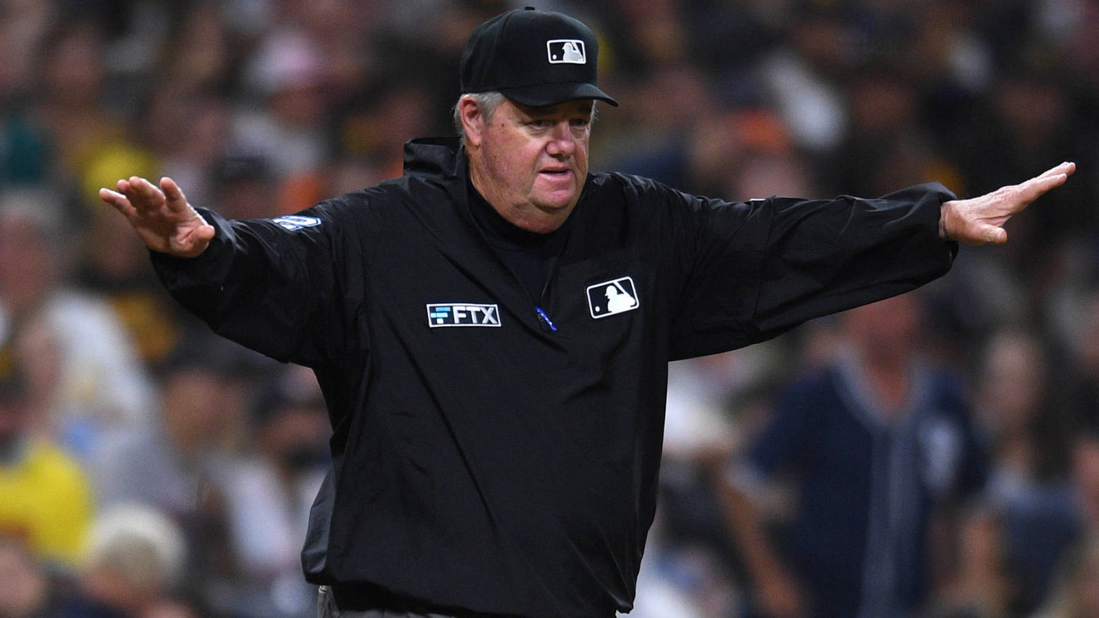 Longtime MLB umpire Joe West officially retires | Yardbarker
