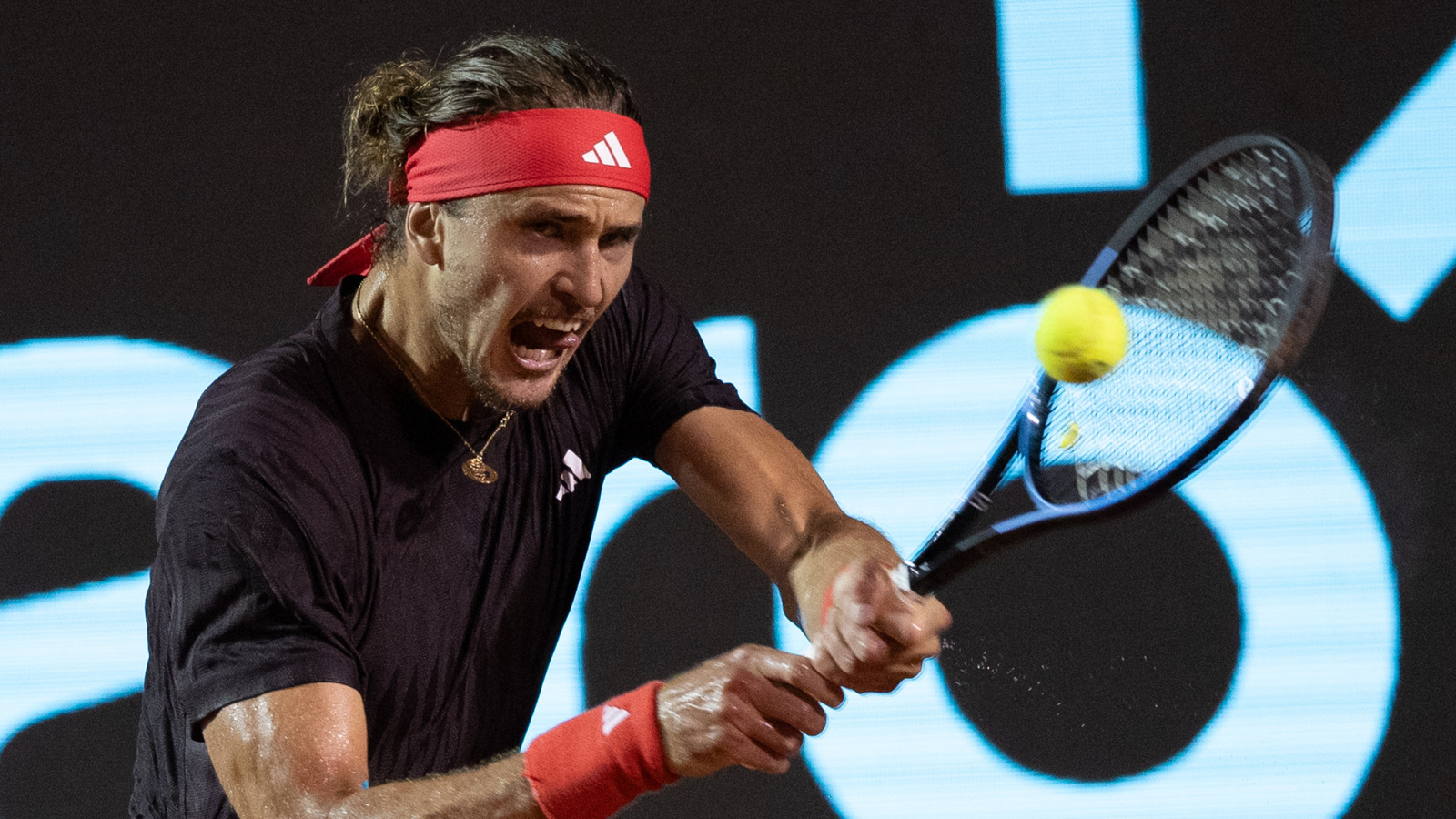 Alexander Zverev criticizes quality of ATP balls by comparing them to rubber balls in soft tennis