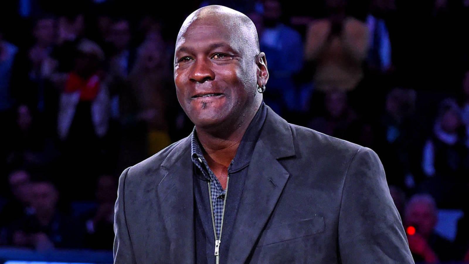 heltinde Kirkegård Ring tilbage Michael Jordan cracks 'Crying Jordan' meme joke at Bryant memorial service  | Yardbarker