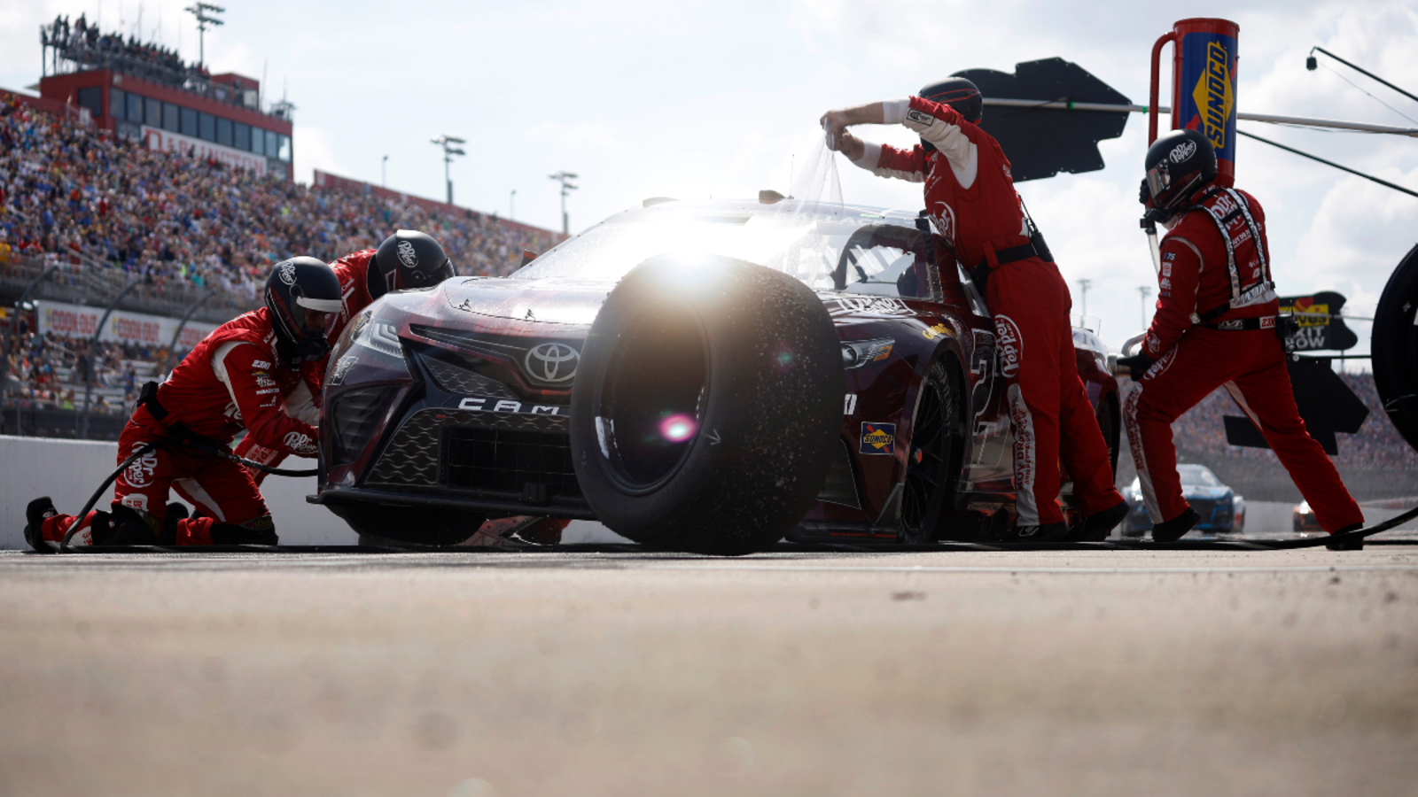 Bubba Wallace’s pit crew previews the All-Star Race Pit Crew Challenge