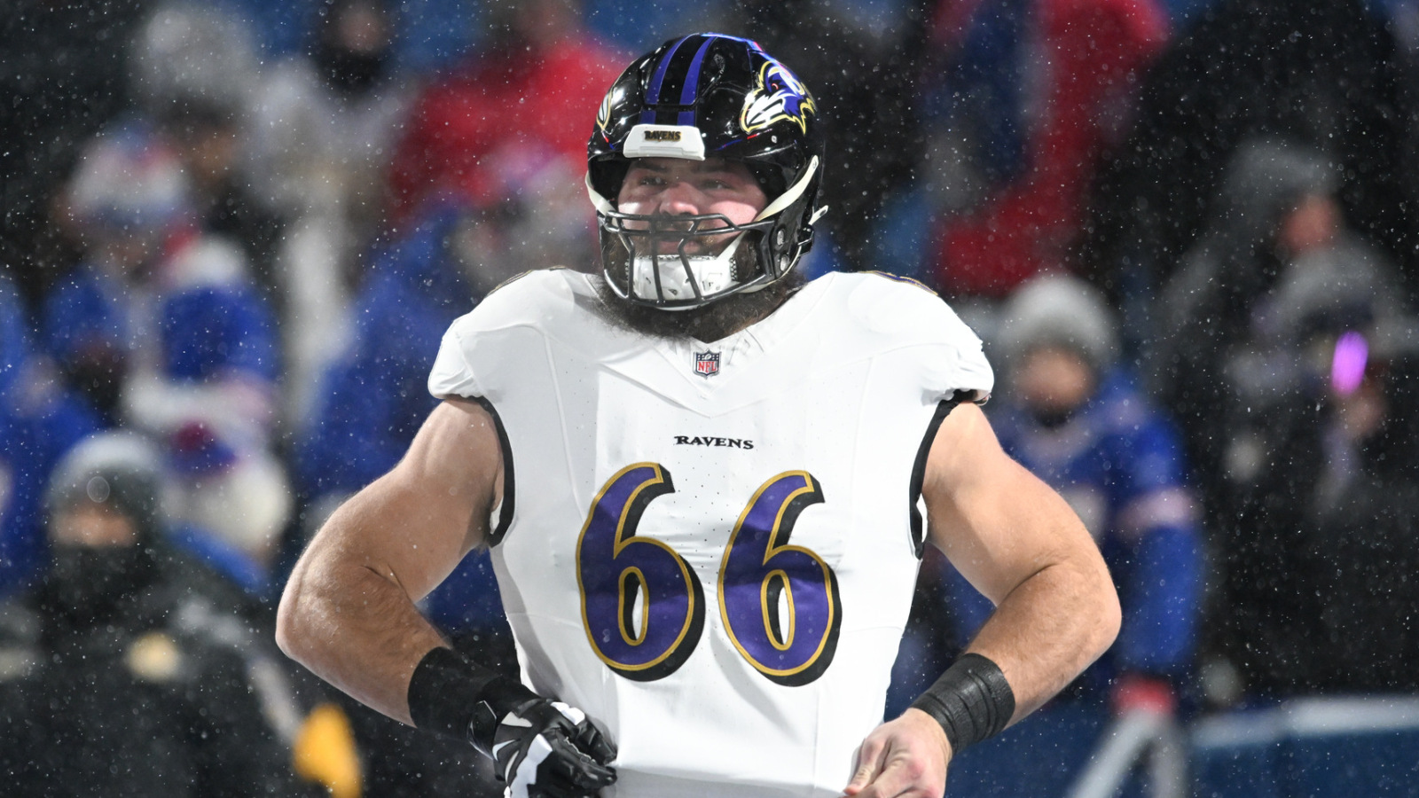 https://www.yardbarker.com/media/7/9/79cf222e07611a608f872914b4c704271abf66b2/thumb_16x9/ravens-re-sign-veteran-offensive-lineman.jpg?v=1